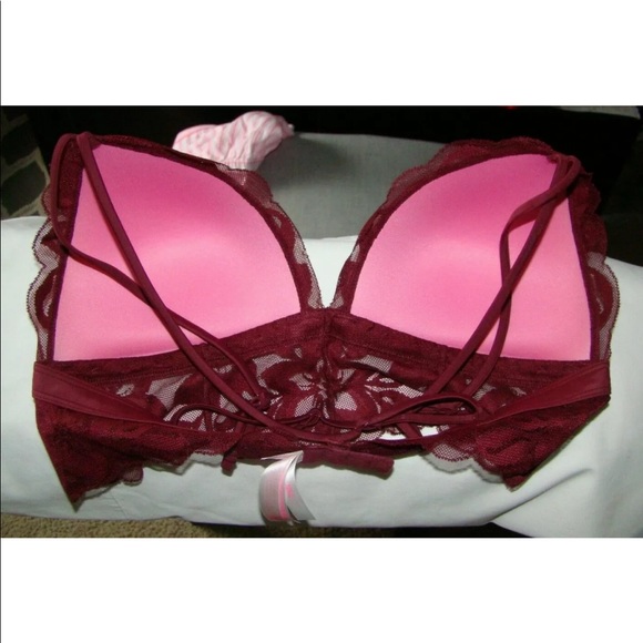 Victoria Secret Bra - Picture 8 of 12